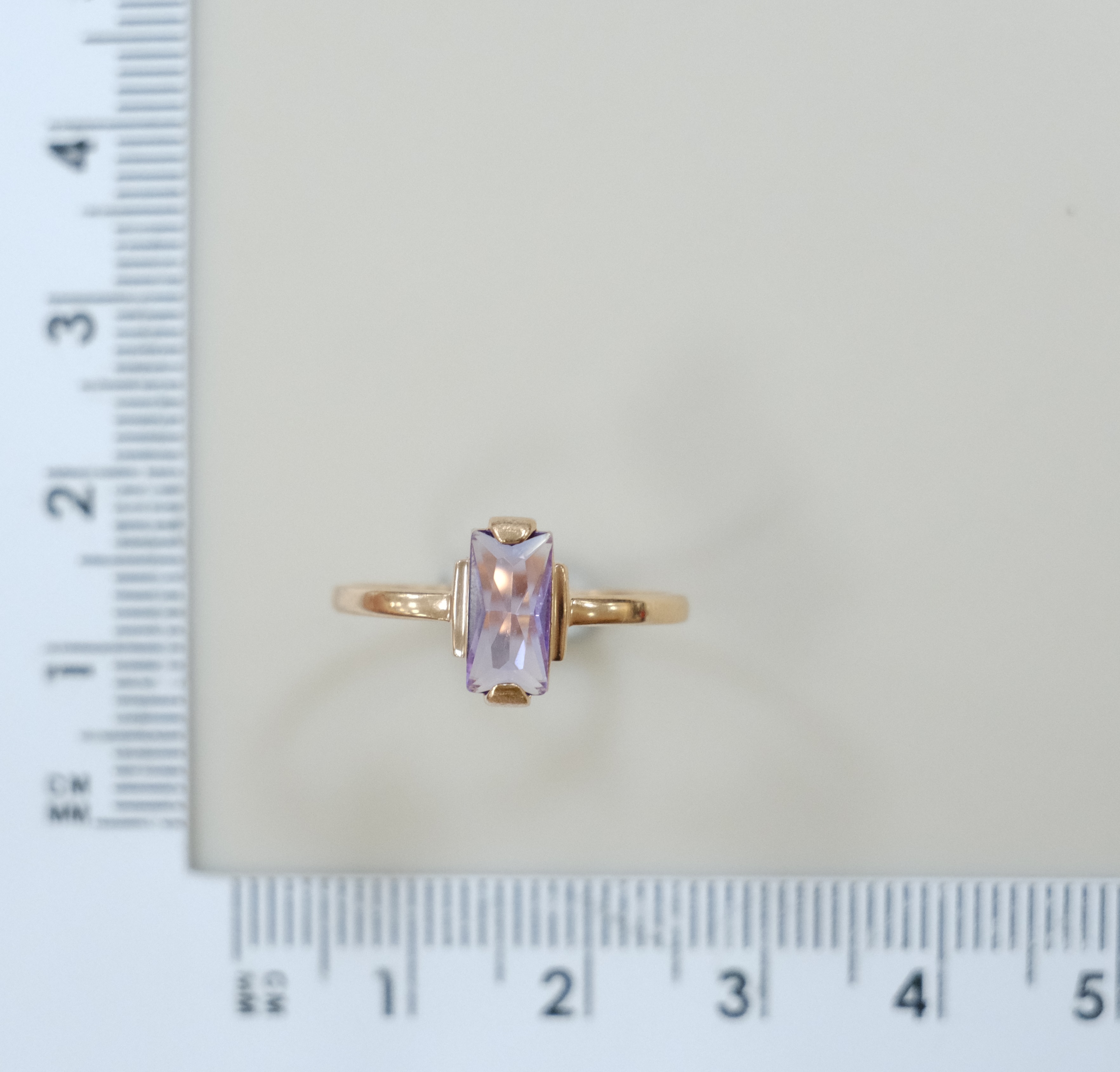 Серебряное кольцо с аметистом